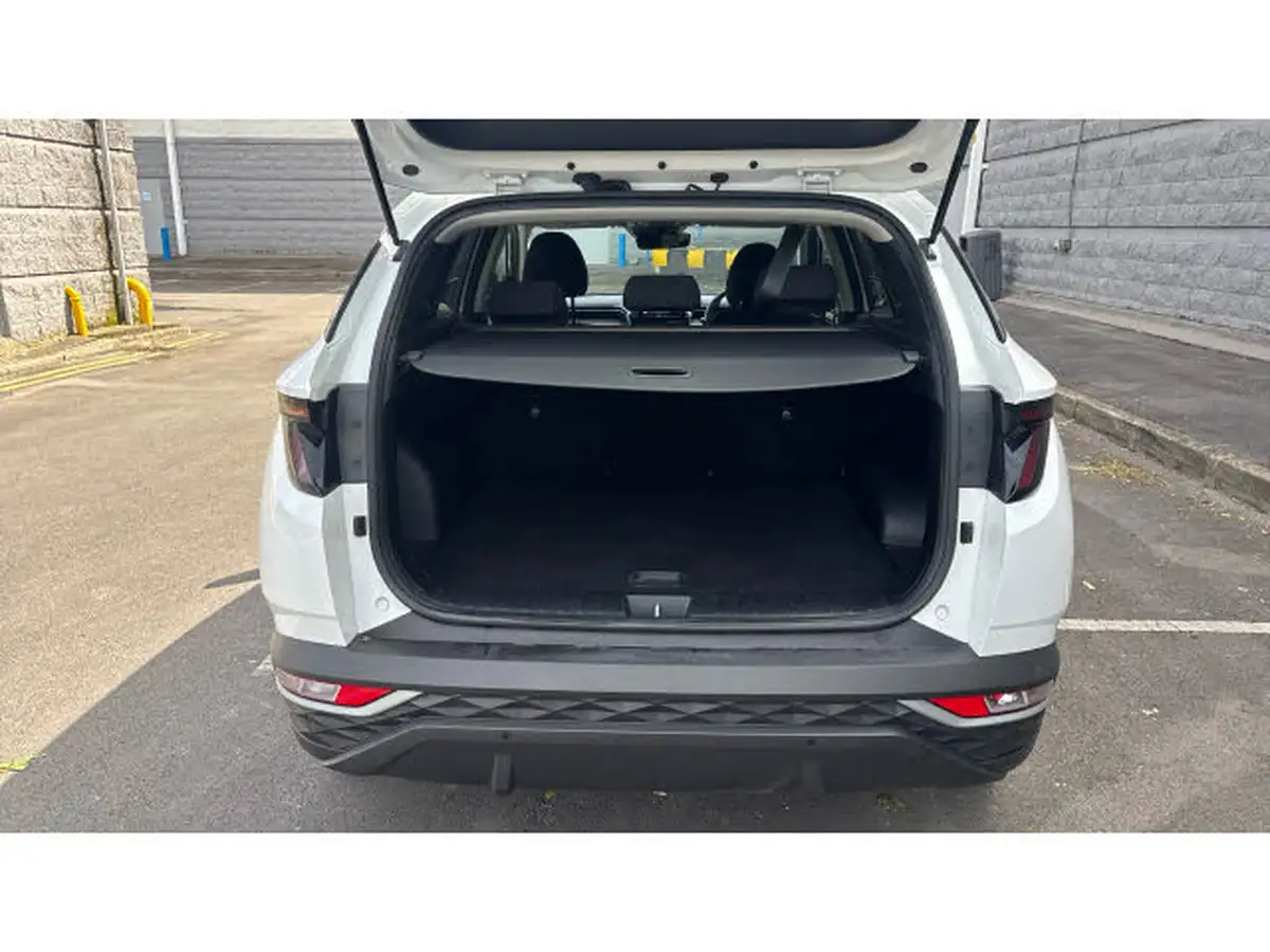 2022-hyundai-tucson-16-t-gdi-se-connect-150ps-big-3
