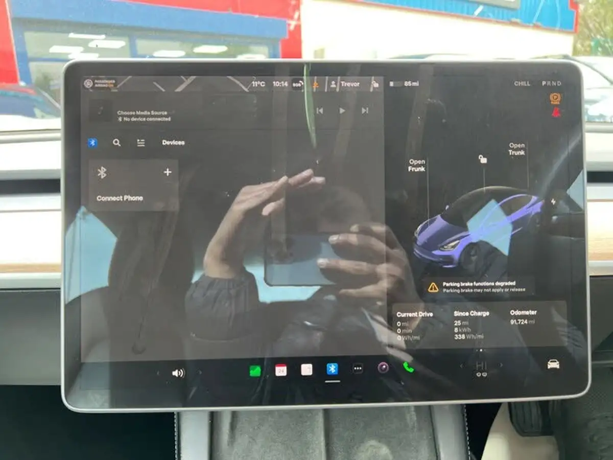 2020-tesla-model-3-e-long-range-big-12