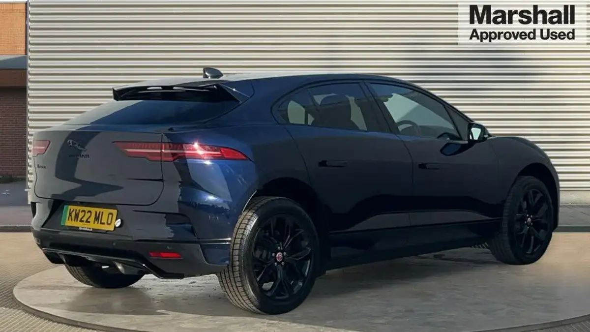 2022-jaguar-i-pace-ev400-hse-black-big-2