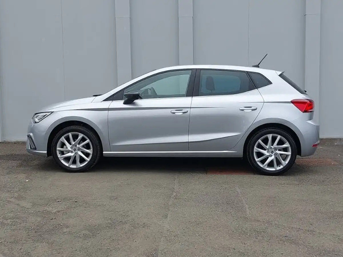 2024-seat-ibiza-10-tsi-xcellence-115ps-big-3