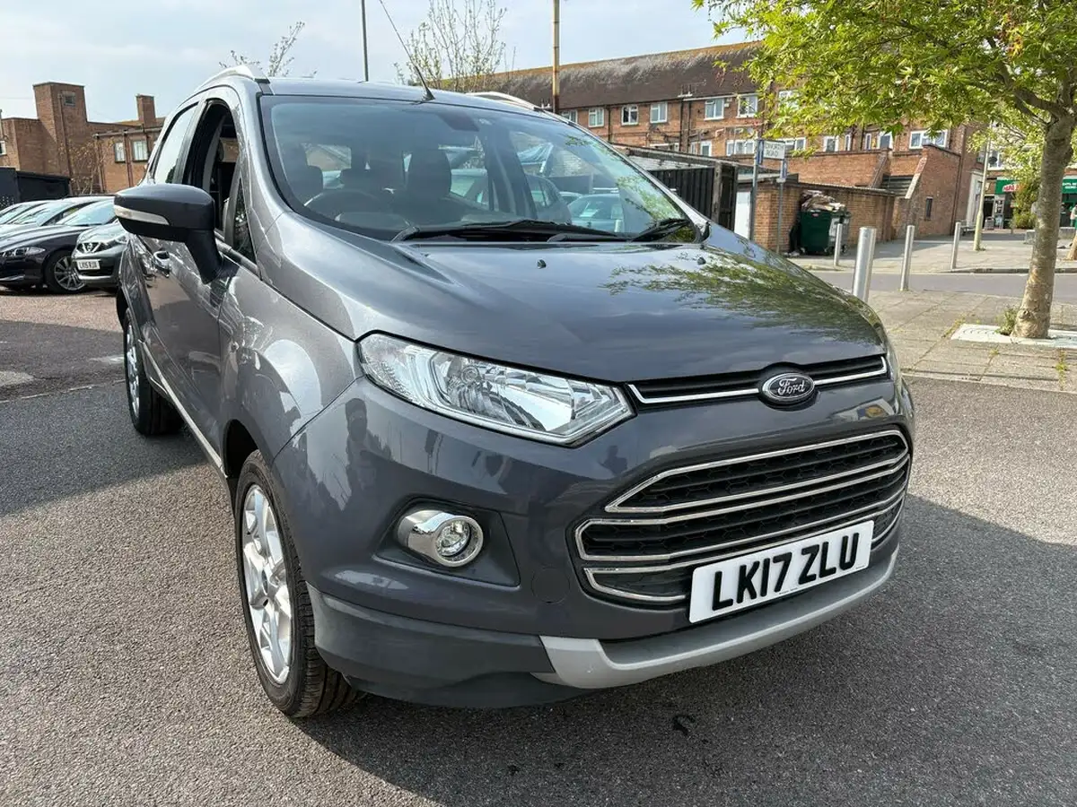 2017-ford-ecosport-10t-titanium-125ps-ss-big-0