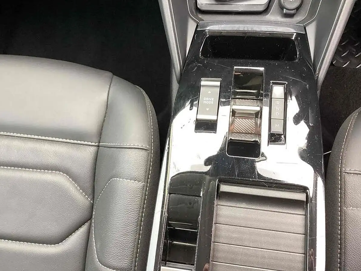 2021-citroen-c4-12-puretech-shine-plus-130ps-big-18