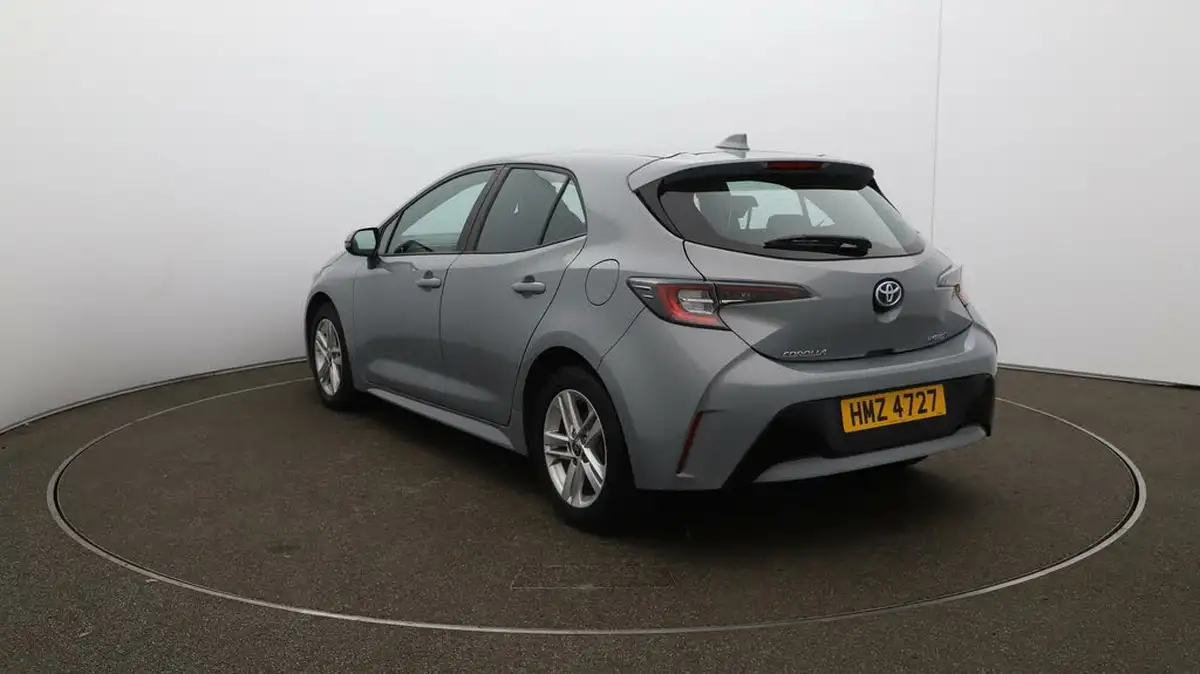 2022-toyota-corolla-18-vvt-i-icon-120bhp-trk-hatchback-5d-big-54