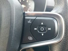2020-volvo-xc40-15-t3-r-design-small-12