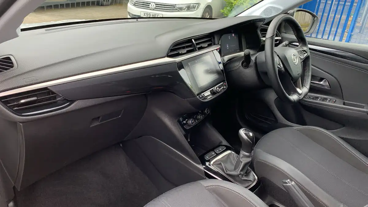 2022-vauxhall-corsa-12i-elite-edition-big-11