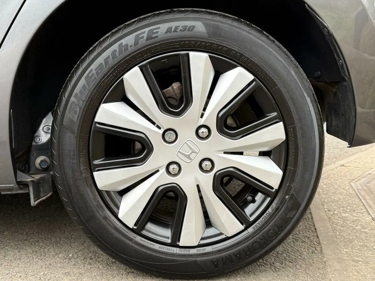 2021-honda-jazz-15-i-mmd-sr-107ps-big-22