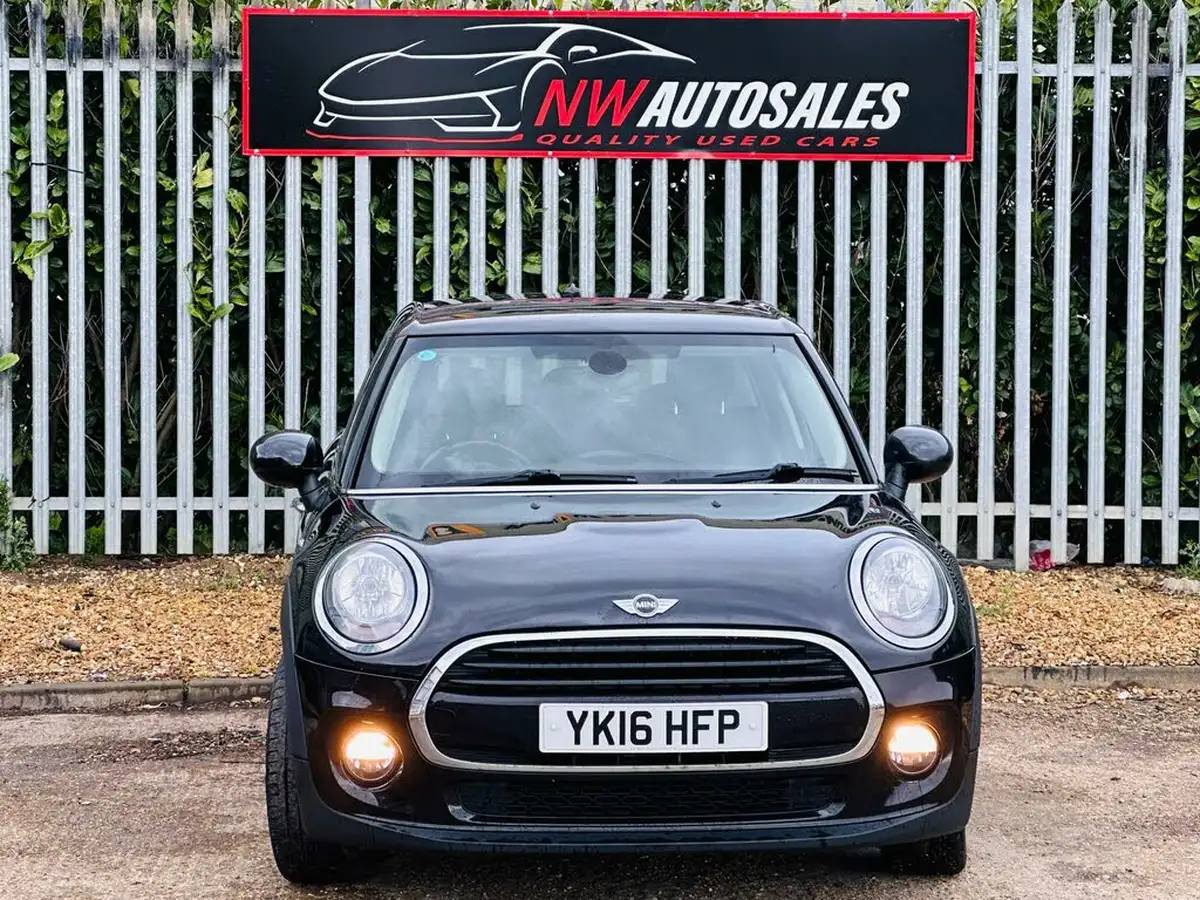 2016-mini-cooper-15td-cooper-d-ss-hatchback-5d-big-1