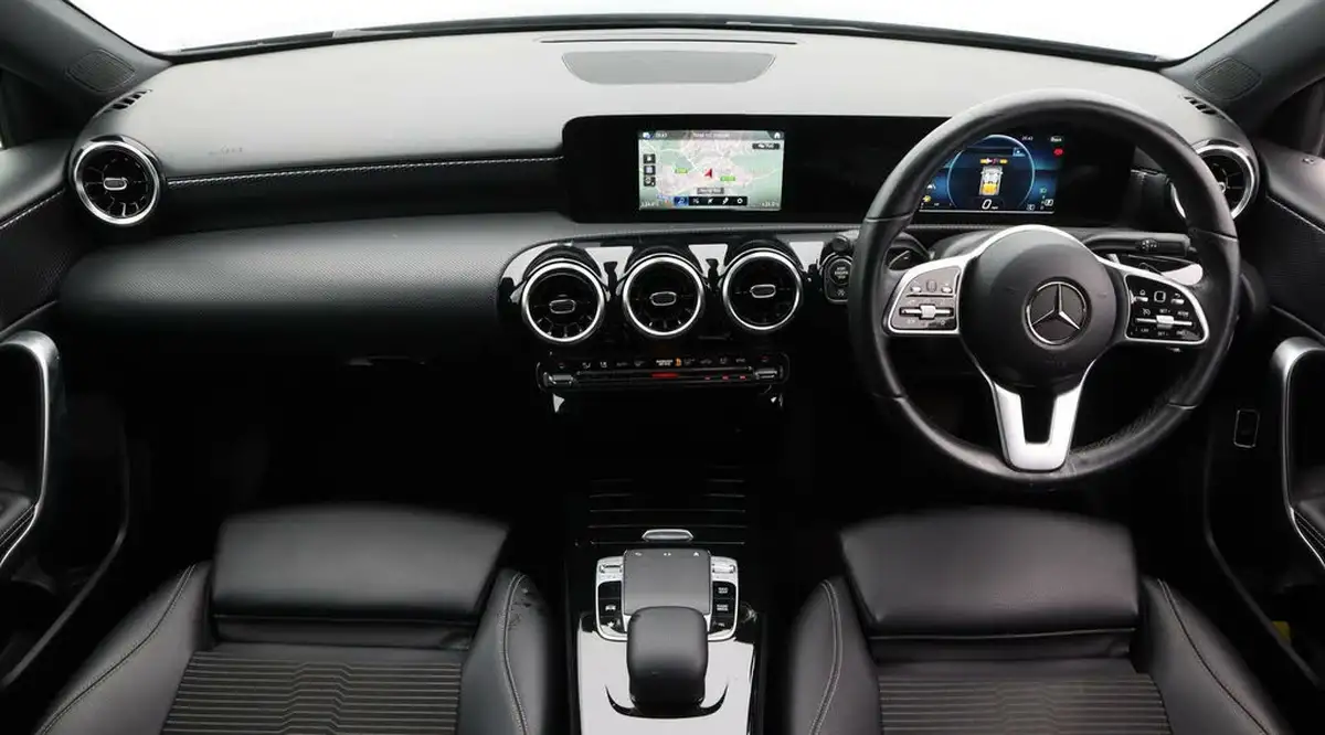 2019-mercedes-benz-a-class-13-a200-sport-saloon-4d-7g-dct-big-13