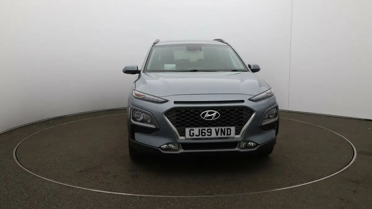 2019-hyundai-kona-10-t-gdi-premium-se-big-2