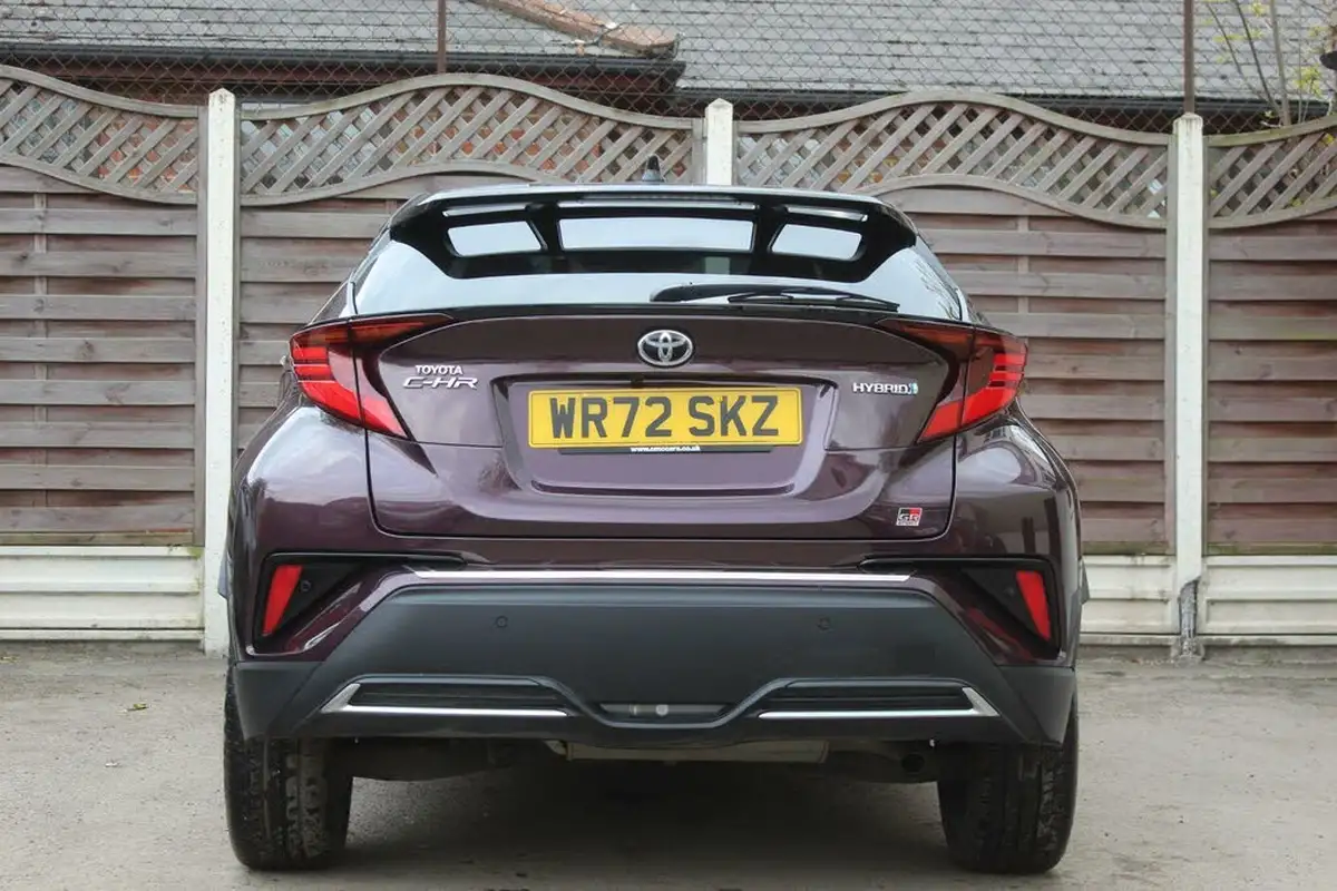 2022-toyota-c-hr-18-vvt-i-gr-sport-big-8
