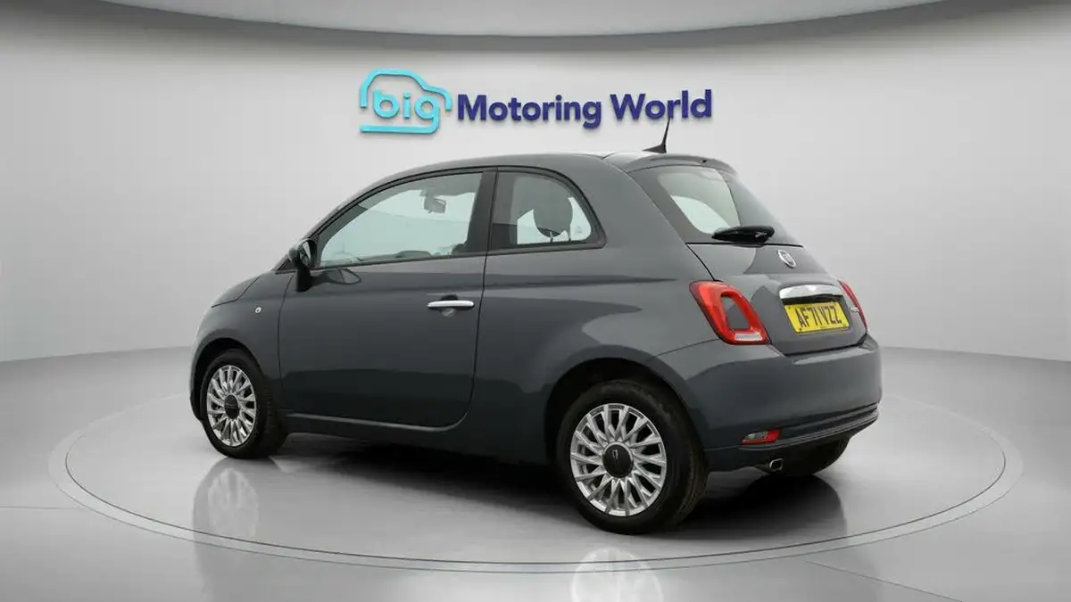 2021-fiat-500-10-lounge-big-4