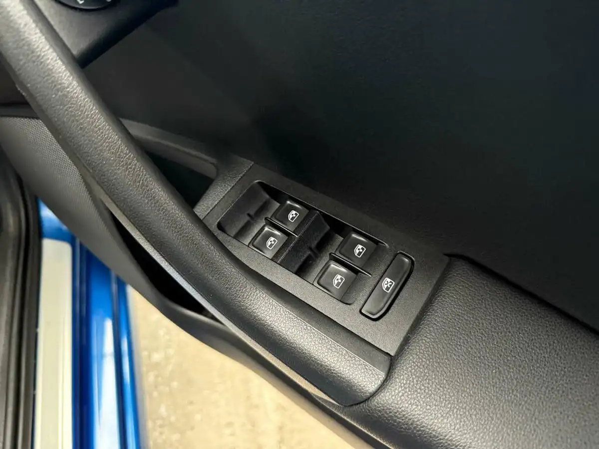 2016-skoda-octavia-20-tsi-vrs-hatchback-big-20