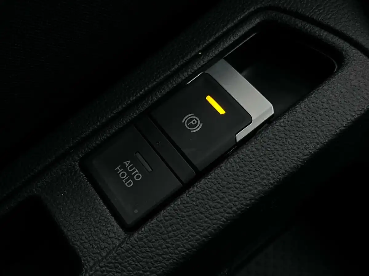 2023-volkswagen-t-roc-15-tsi-style-hatchback-5d-dsg-big-36