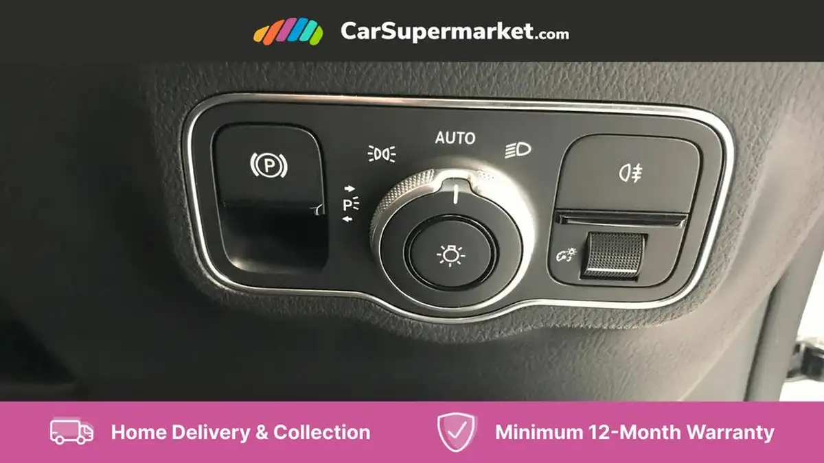 2022-mercedes-benz-gla-class-13-gla-200-amg-line-premium-big-34