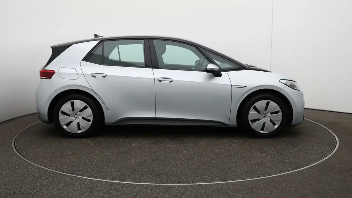 2020-volkswagen-id3-e-life-big-42