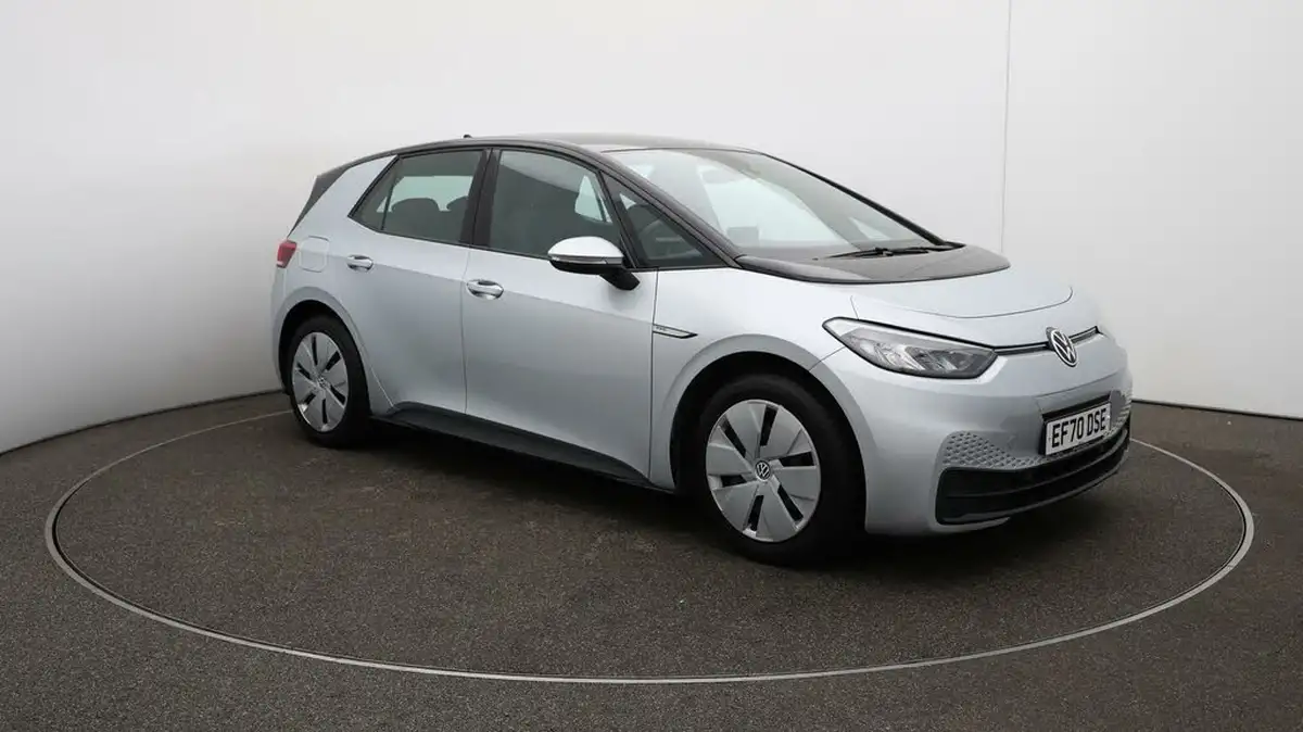 2020-volkswagen-id3-e-life-big-1