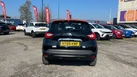 2016-renault-captur-09-dynamique-nav-small-8
