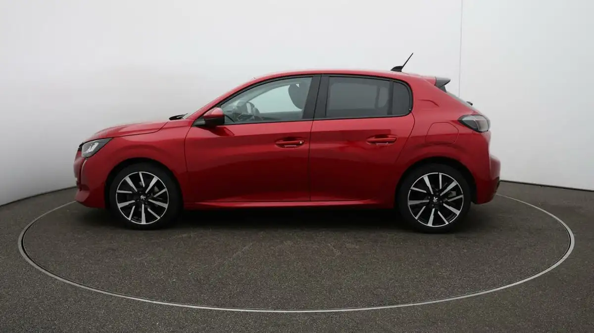 2020-peugeot-208-12-puretech-allure-100bhp-big-58