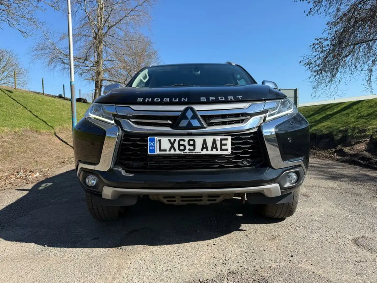 2018-mitsubishi-shogun-sport-24di-d-4-big-12