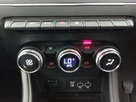 2022-renault-captur-10-tce-iconic-edition-small-17