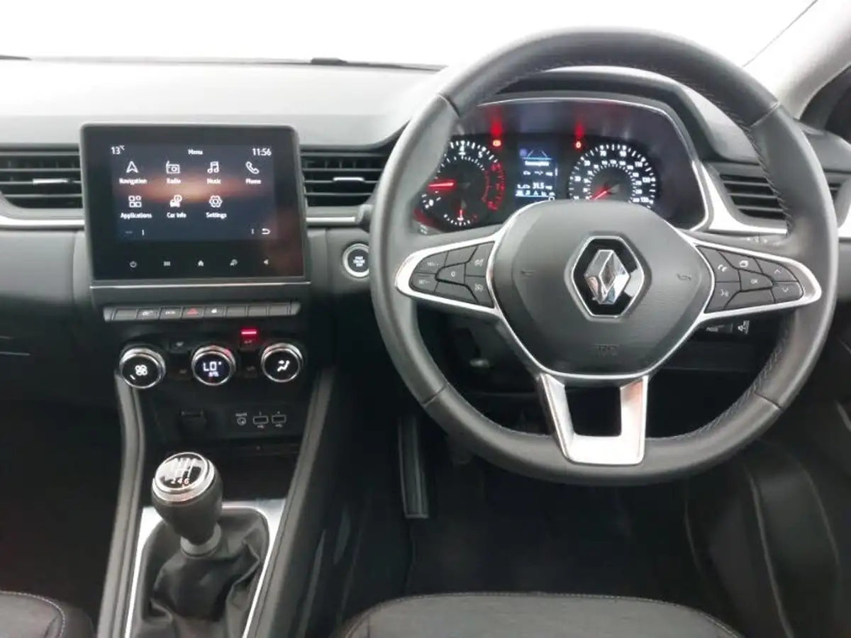 2022-renault-captur-10-tce-iconic-edition-big-6
