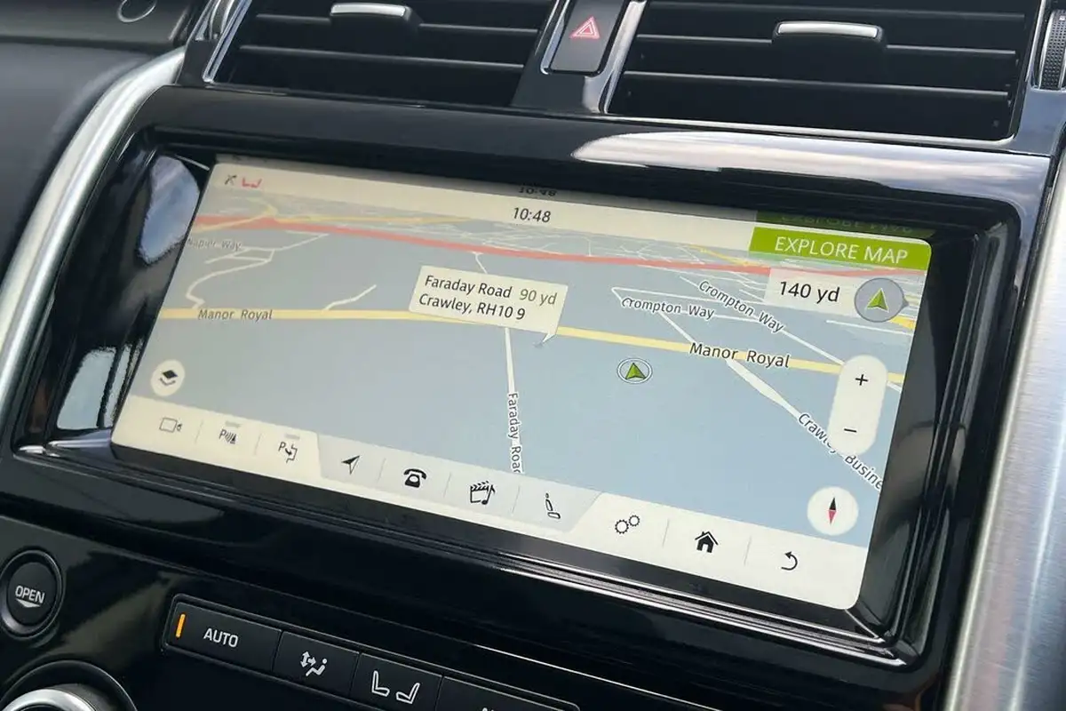 2020-land-rover-discovery-30-sd6-hse-luxury-big-4