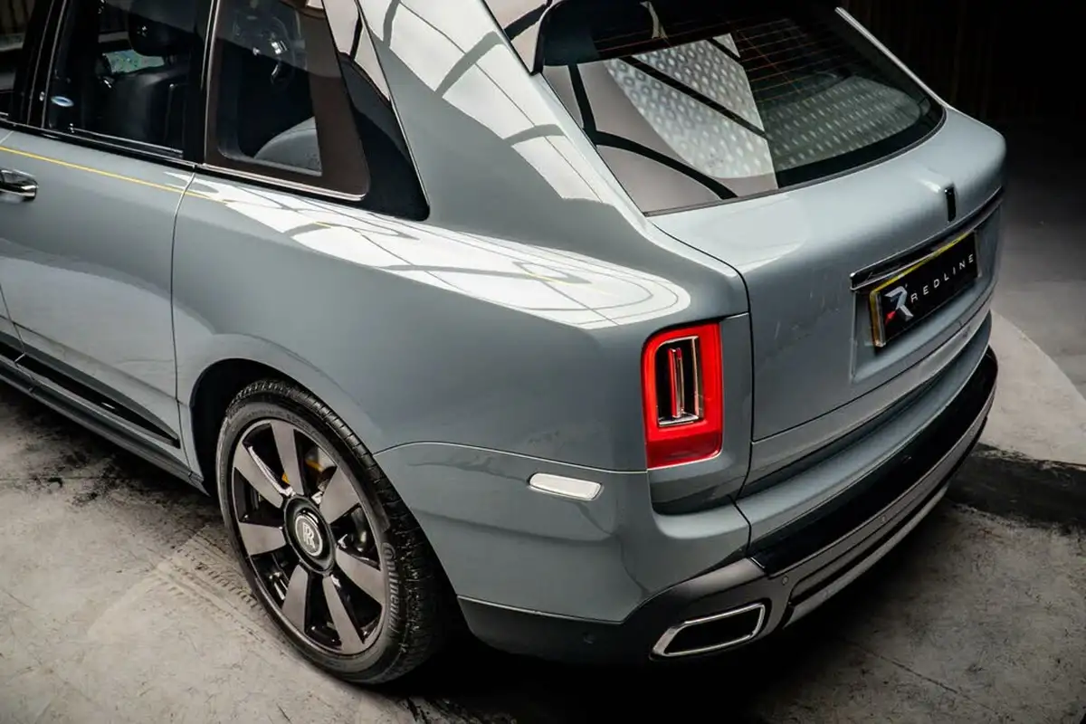 2024-rolls-royce-cullinan-675-big-17