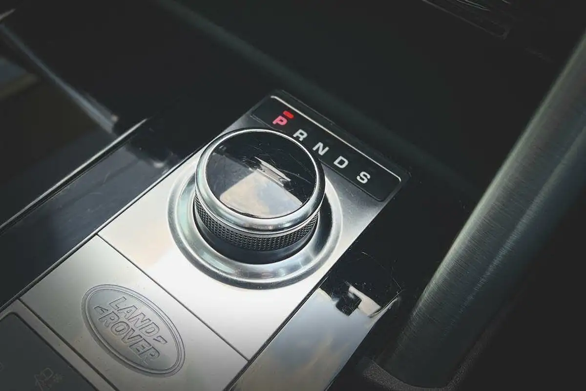 2020-land-rover-discovery-30-sd6-hse-luxury-big-27
