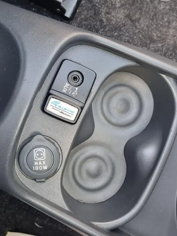 2013-fiat-500c-12-lounge-big-8