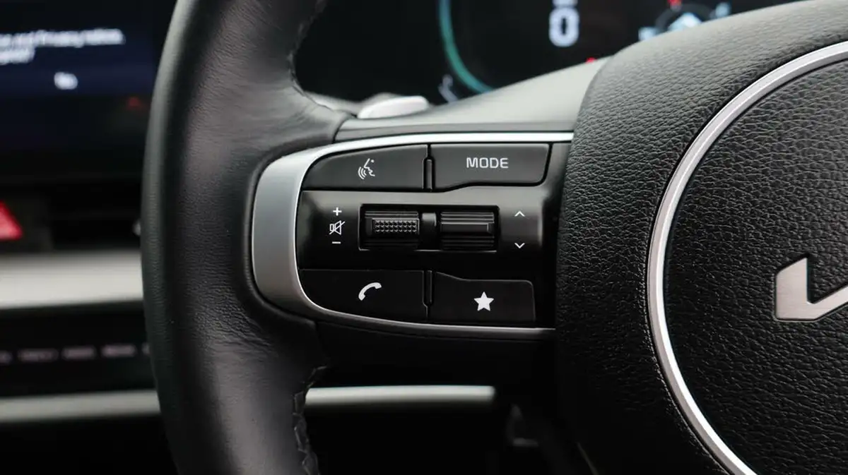 2024-kia-sportage-16-t-gdi-gt-line-226bhp-hev-auto-big-25