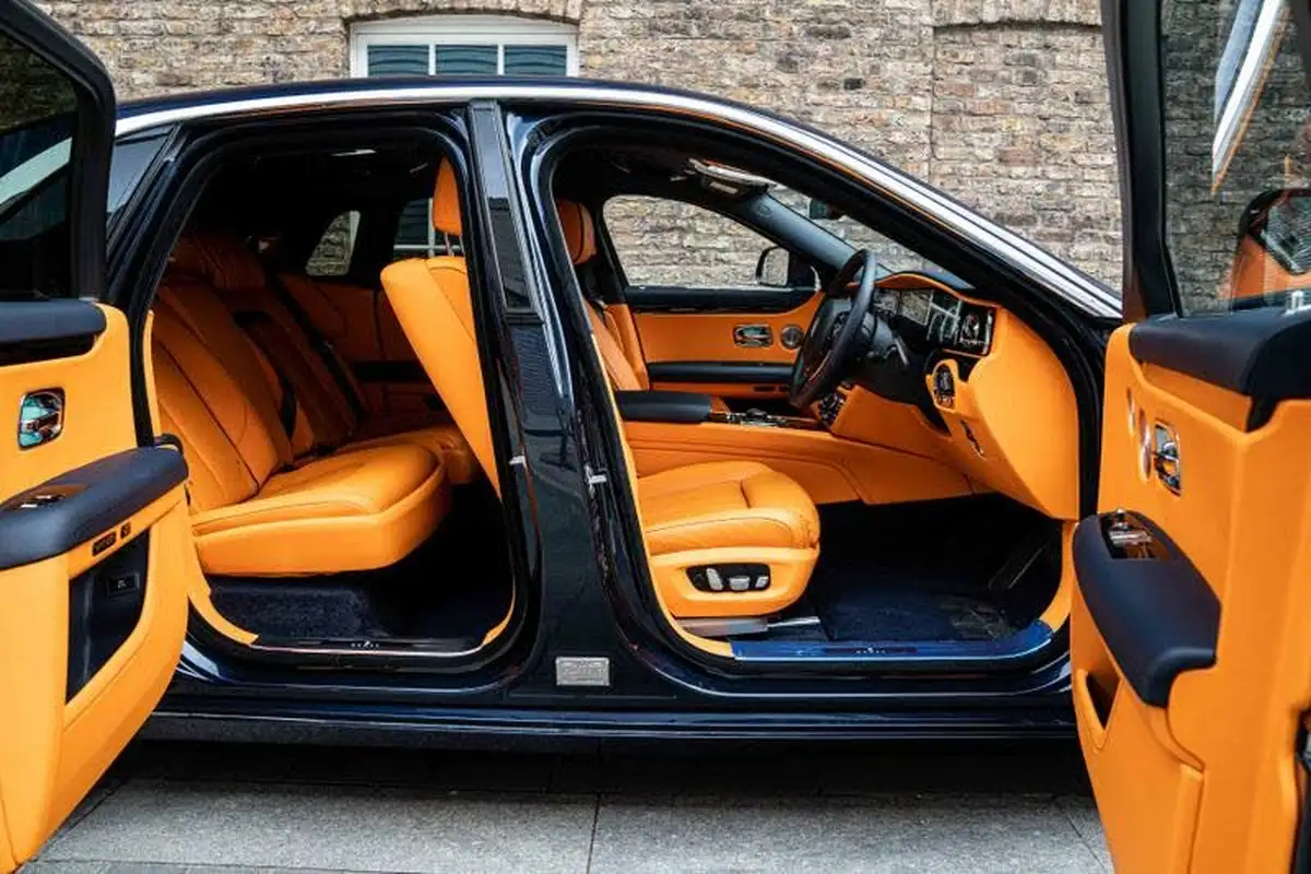 2021-rolls-royce-ghost-675-big-34