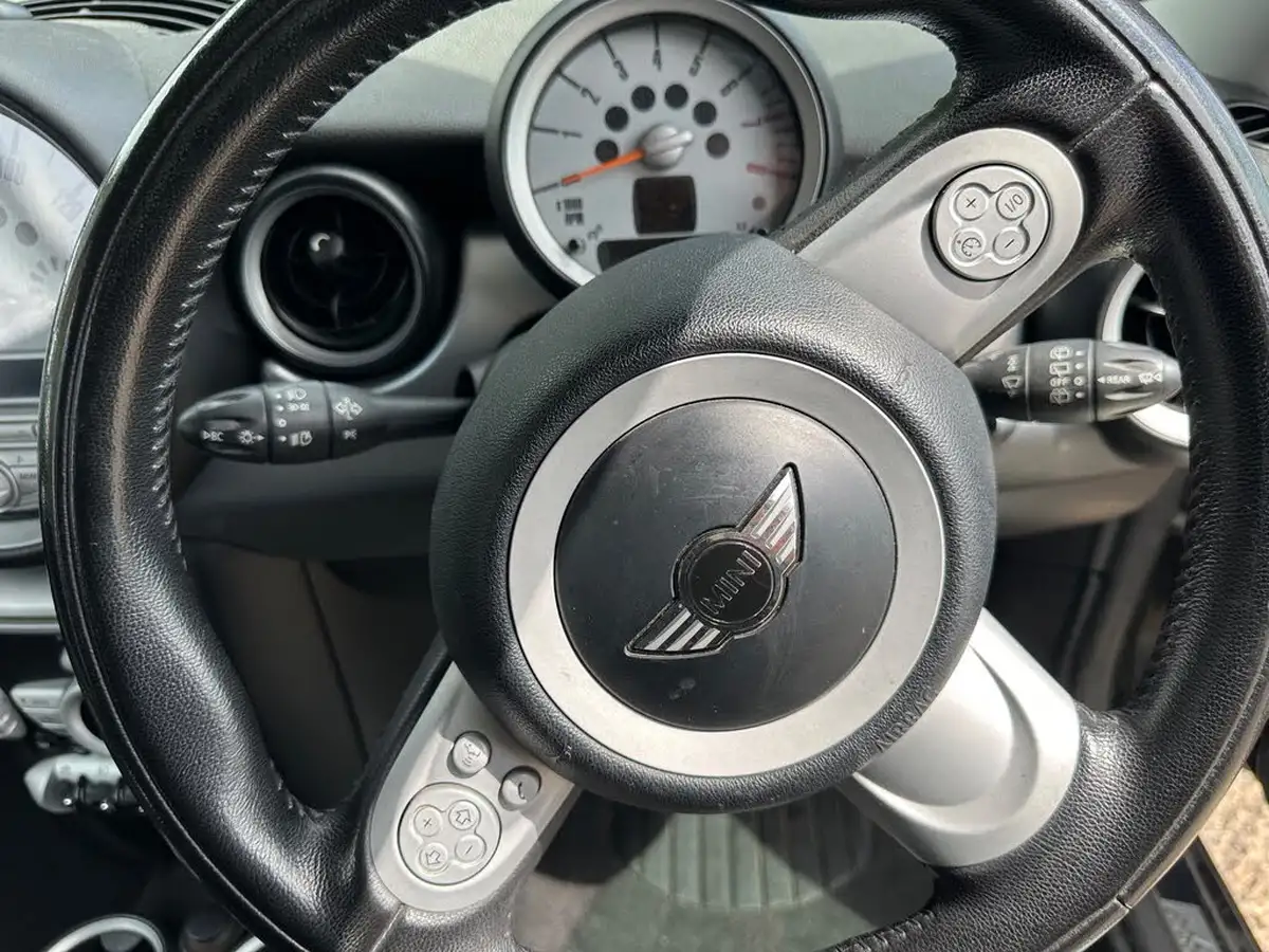 2009-mini-clubman-16-cooper-s-chili-big-18