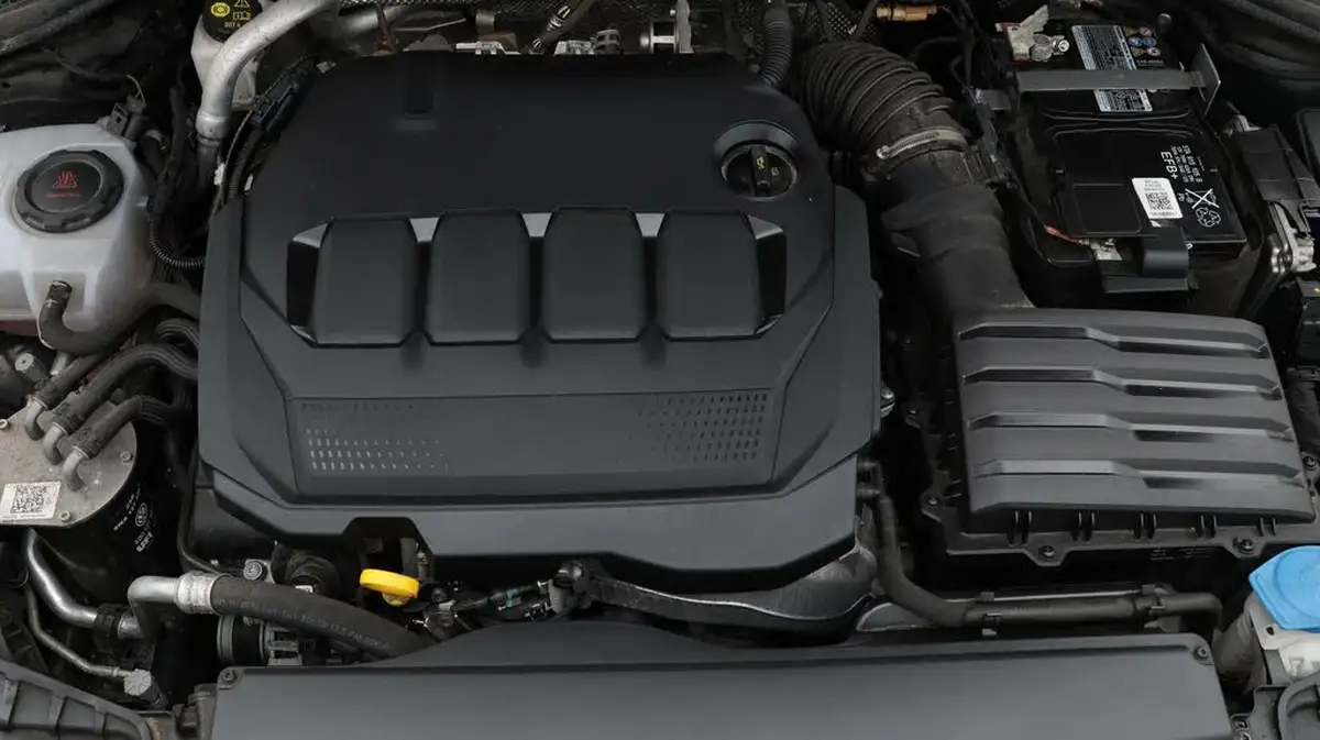 2021-audi-a3-20-35-tdi-sportback-5d-s-tronic-big-19