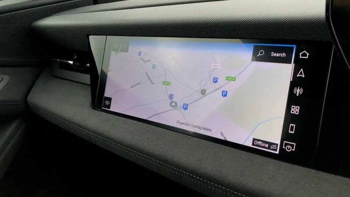 2024-audi-q6-e-tron-e-launch-edition-big-33