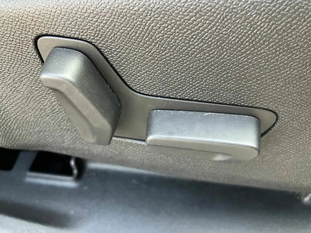 2022-citroen-c5-aircross-12-puretech-shine-ss-big-41