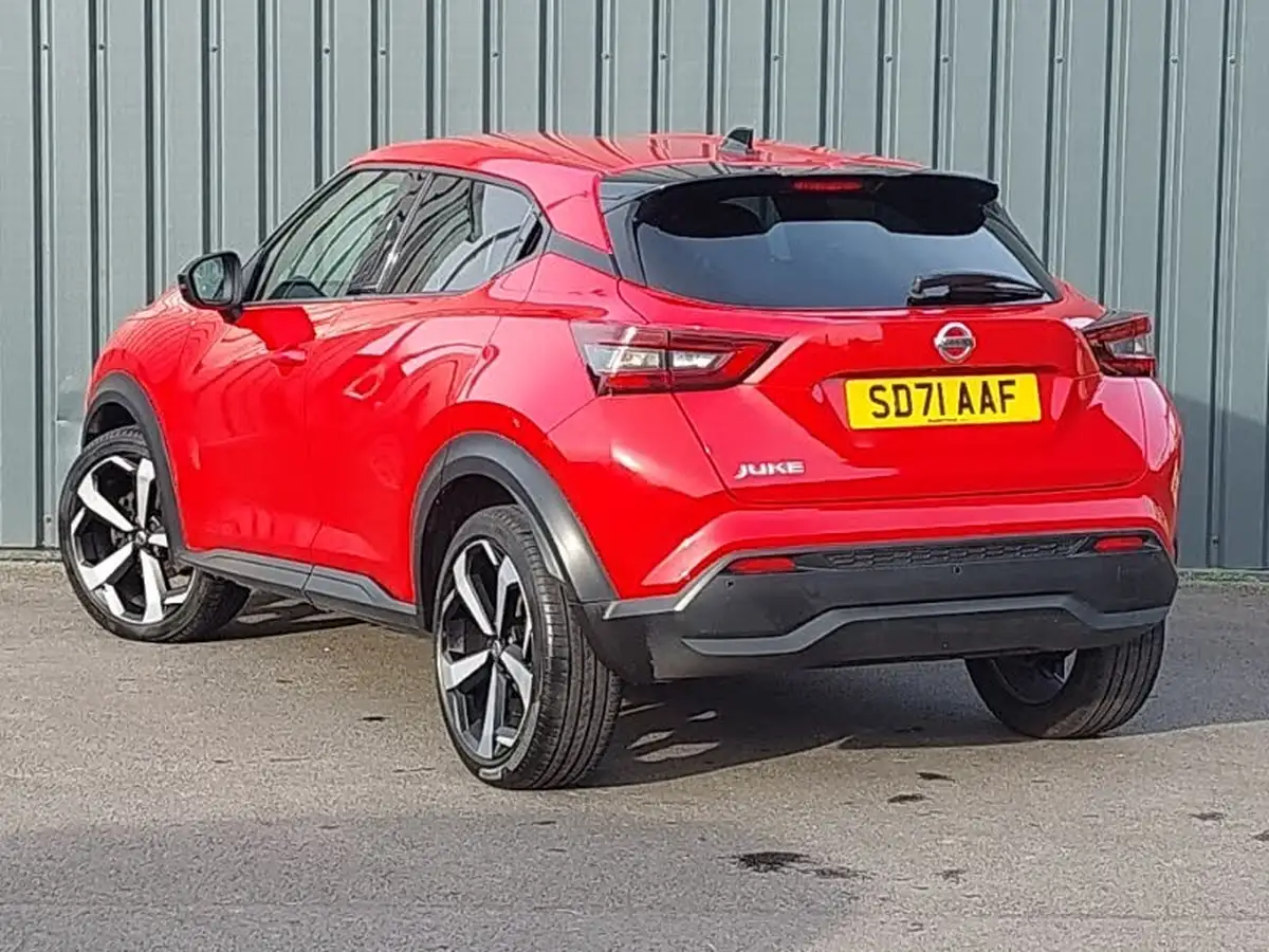 2021-nissan-juke-10-dig-t-tekna-big-1
