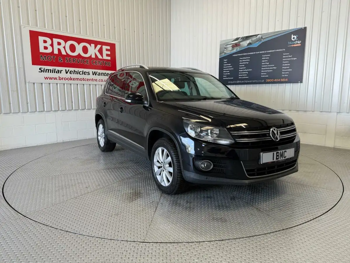 2014-volkswagen-tiguan-20tdi-match-140ps-4motion-bmt-dsg-big-0