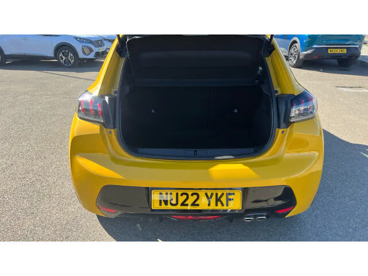 2022-peugeot-208-12-puretech-gt-premium-130bhp-eat8-big-3