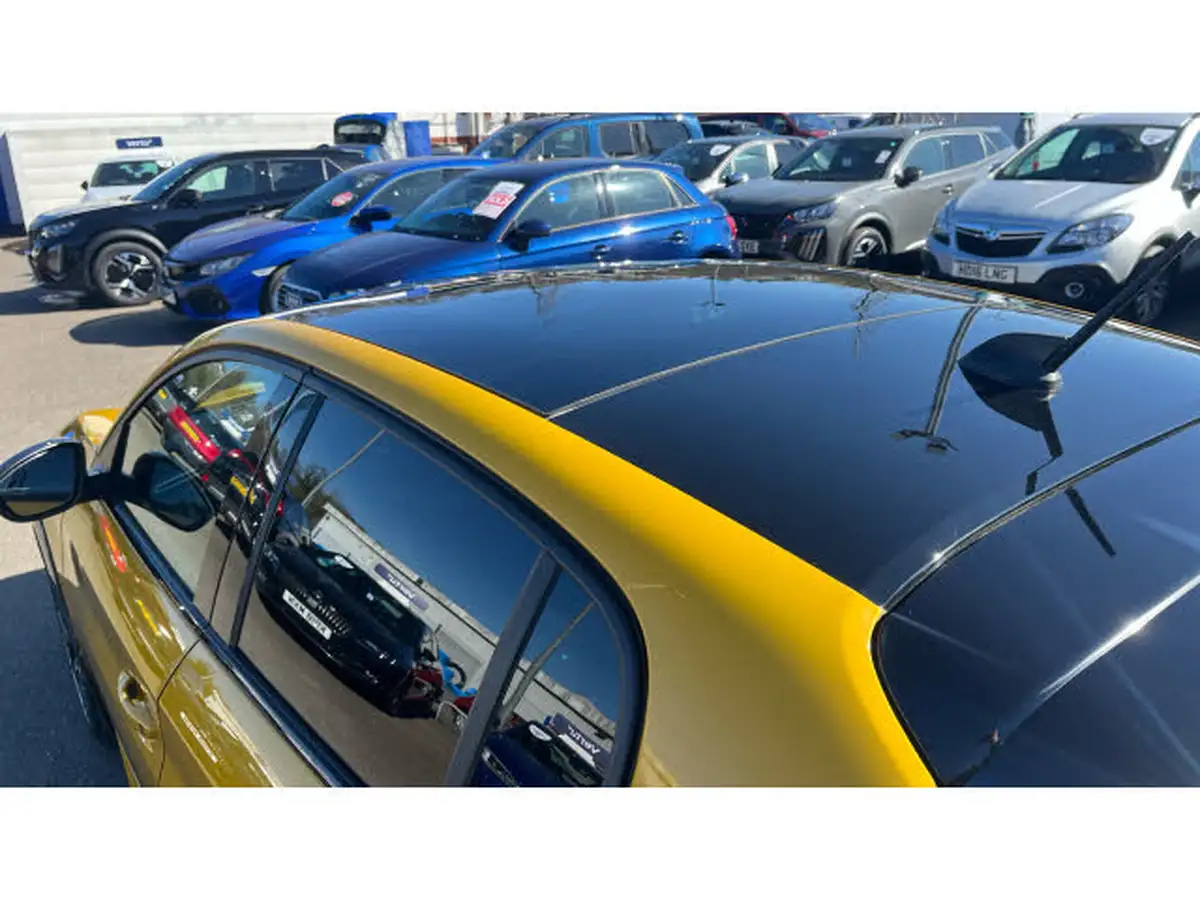 2022-peugeot-208-12-puretech-gt-premium-130bhp-eat8-big-55