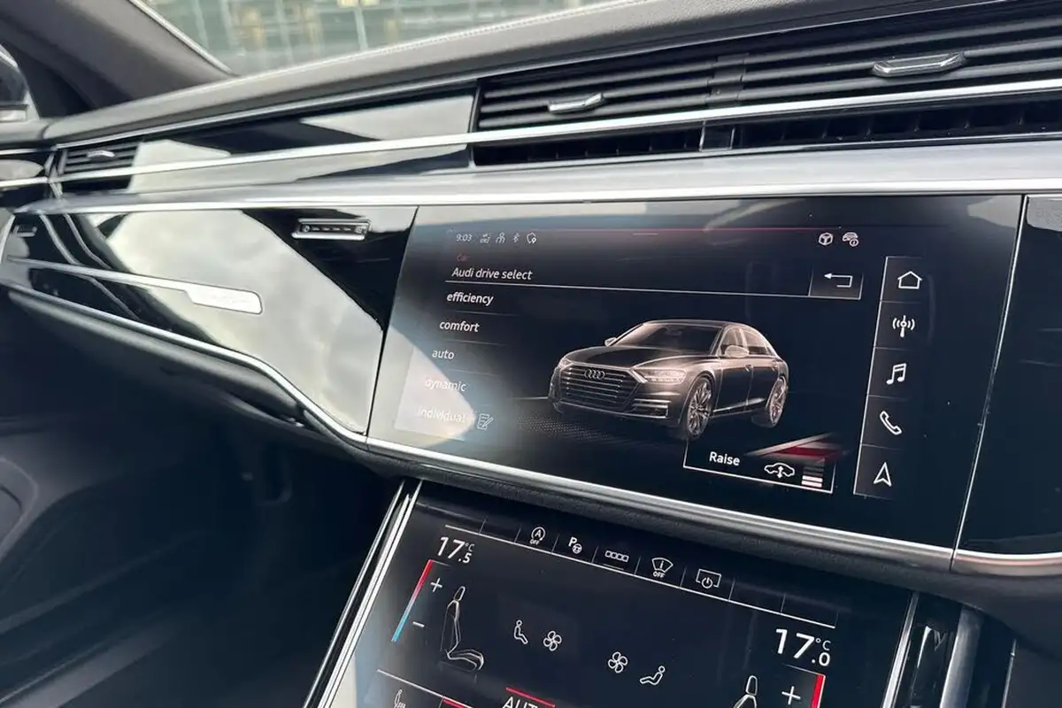 2022-audi-a8-30-50-tdi-black-edition-big-47