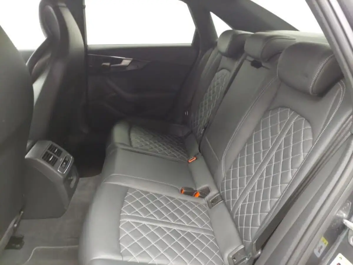 2022-audi-s4-30tdi-v6-black-edition-big-5