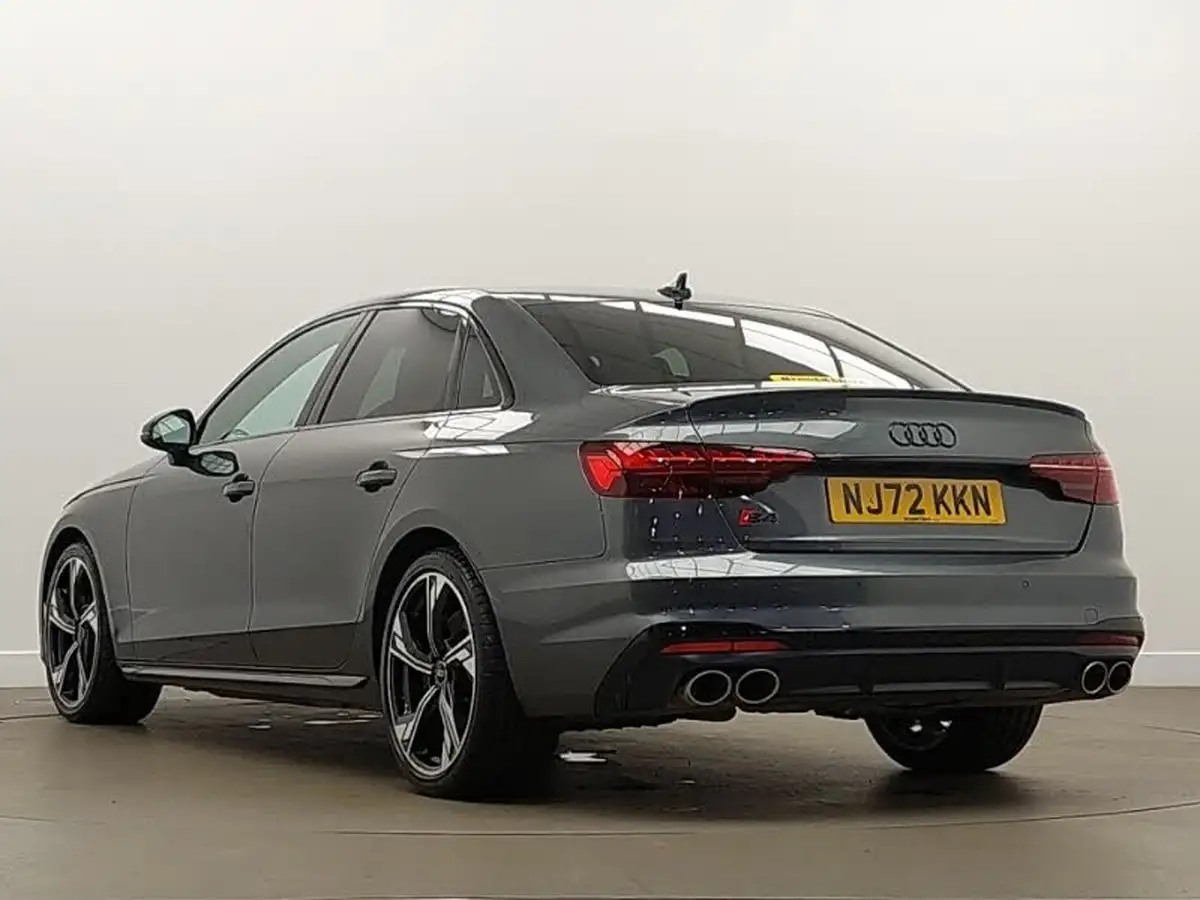 2022-audi-s4-30tdi-v6-black-edition-big-1