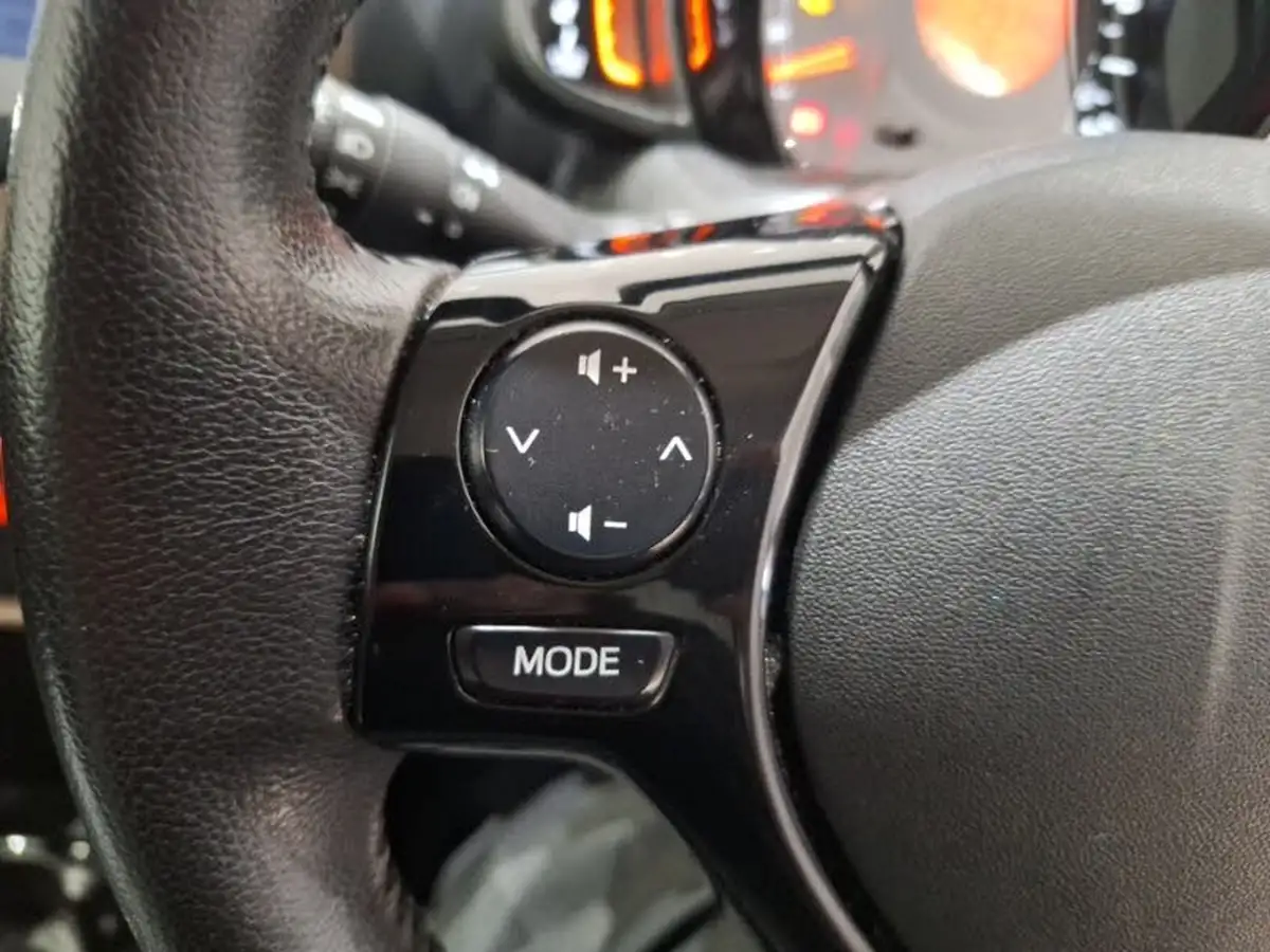 2020-citroen-c1-10-vti-origins-big-11