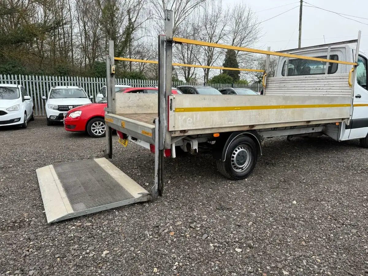 2019-mercedes-benz-sprinter-21cdi-314-l3h1-143pseu6b-chassis-cab-rwd-eco-gear-360-big-14