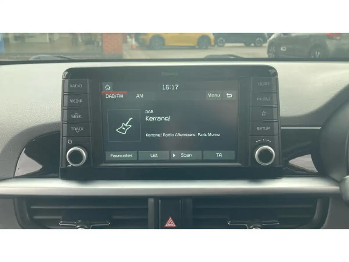 2019-kia-picanto-125-x-line-big-11