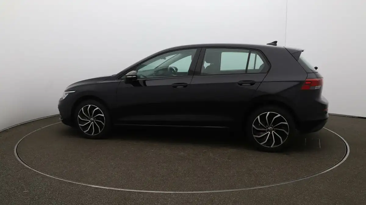 2024-volkswagen-golf-10-tsi-life-hatchback-big-49