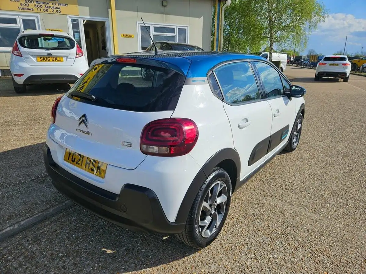 2021-citroen-c3-12-puretech-flair-83ps-big-2