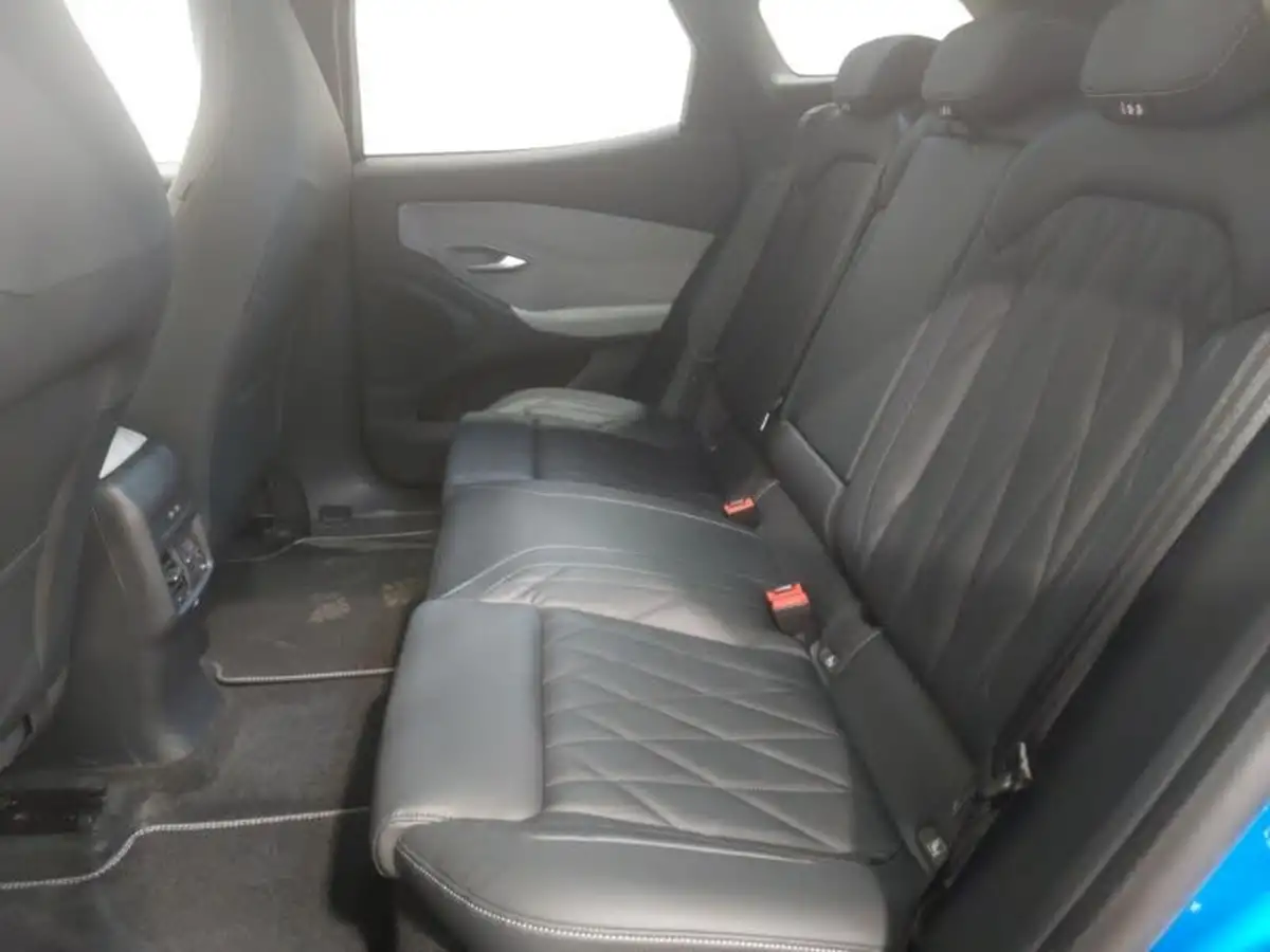 2024-ford-explorer-e-premium-286ps-77kwh-big-5