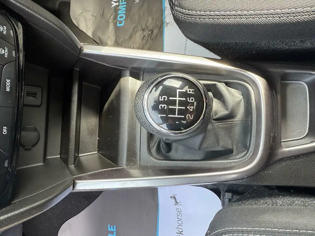 2021-suzuki-vitara-14-boosterjet-sz-t-big-40