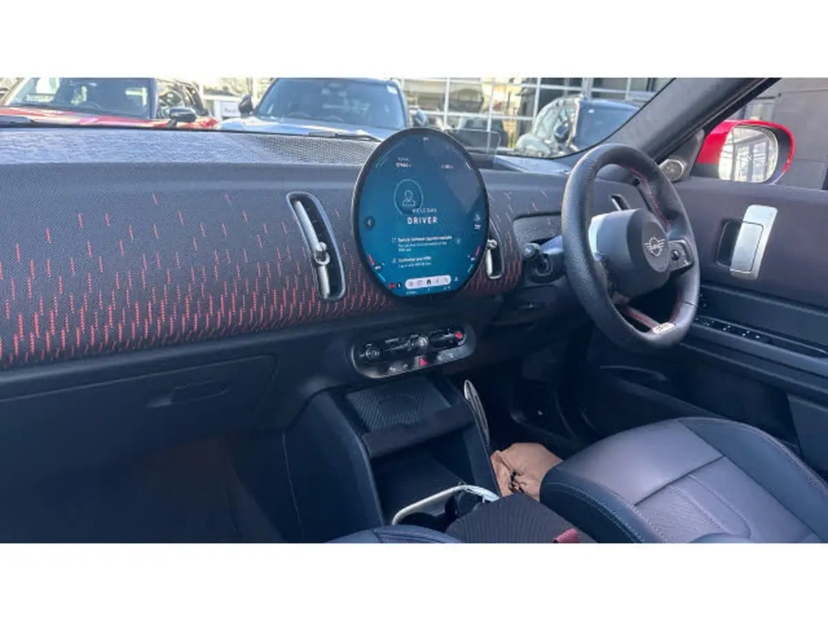2024-mini-countryman-big-6